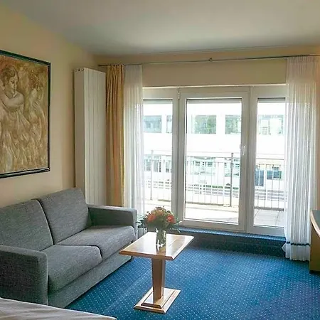 Daniel Hotel 3*