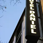 丹尼尔酒店 酒店 3*