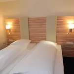 Otel Daniel 3*